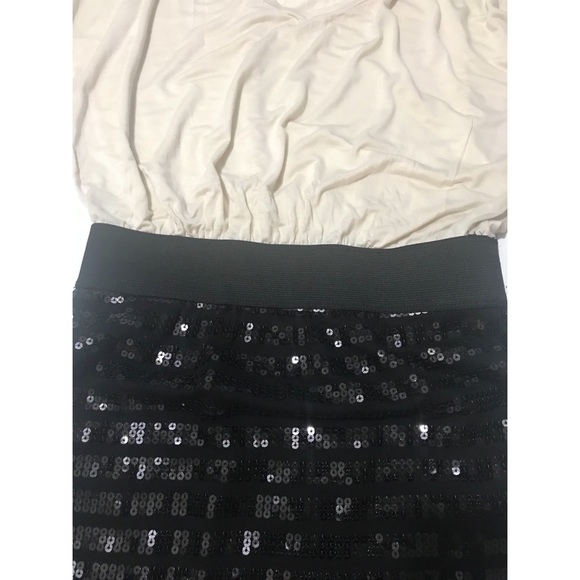 Black & cream sequined mini dress - Picture 2 of 3